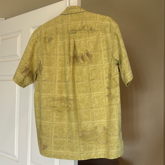 Columbia River Lodge Men’s short sleeve button down shirt - Picture 4 of 6